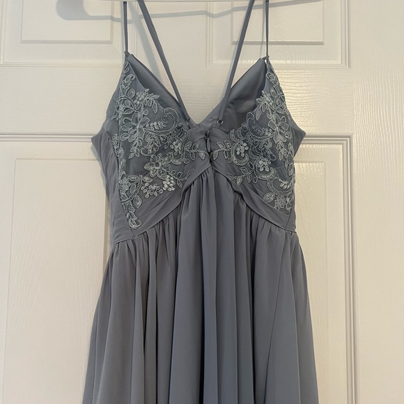 JJ’s House Bridesmaid Dreas - Picture 3 of 9